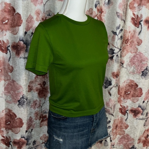 A New Day Green Short Sleeve Basic Cropped T-Shirt NWOT - Picture 2 of 7